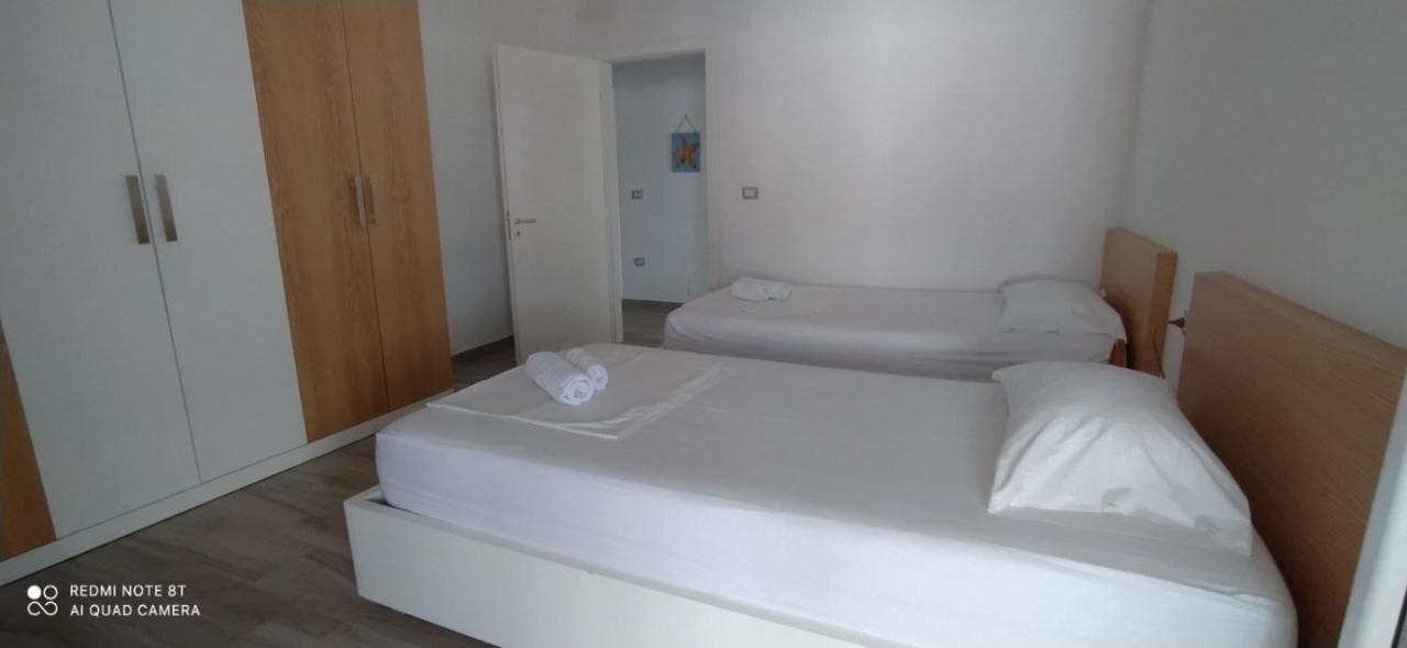 Matthews House Vlorë